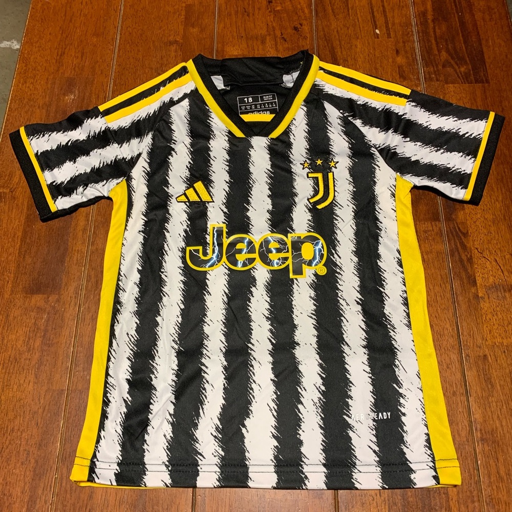 Kids Juventus 23/24 Jerseys - Picture 5 of 8